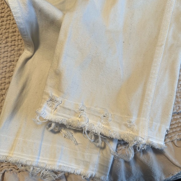 Women's Cream Jeans - Picture 2 of 4